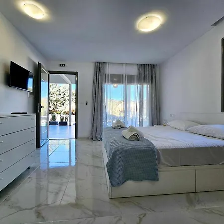 Dream Luxury * Pastida